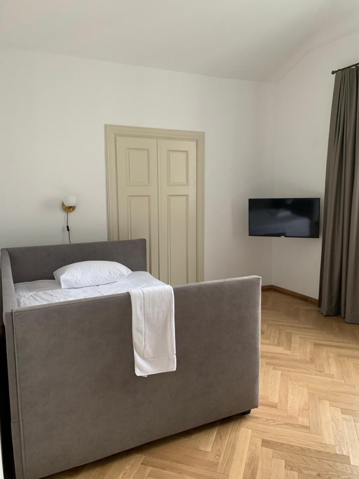 Kaunas Embassy Apartments Chambre photo