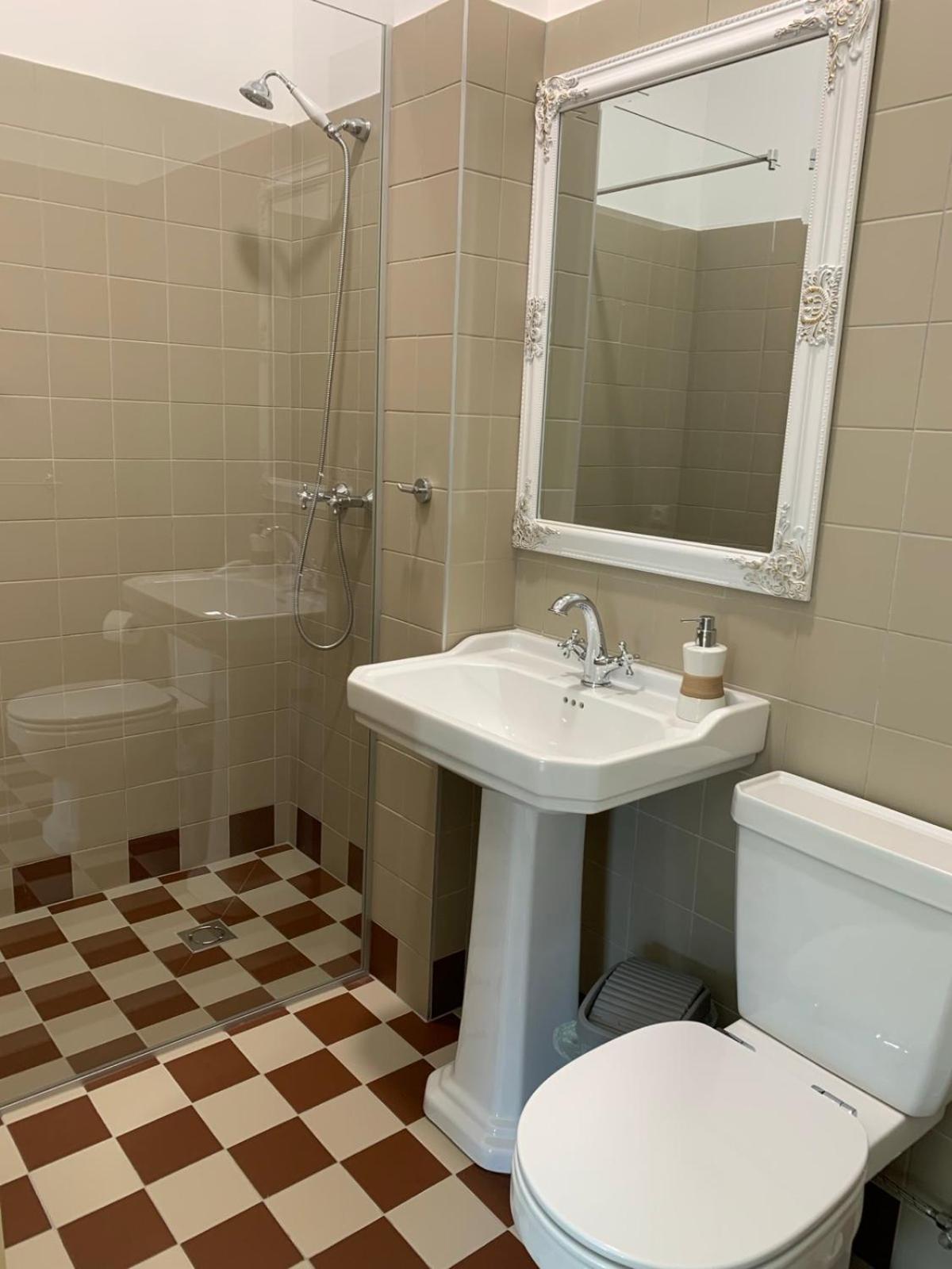 Kaunas Embassy Apartments Extérieur photo